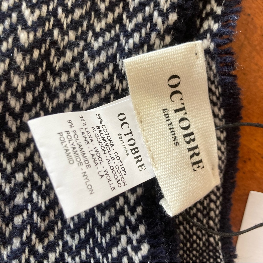Sezane x Octobre Editions  Herringbone Navy Large Scarf - Picture 2 of 3